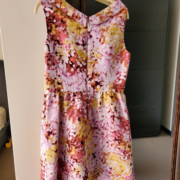 Jigsaw Dress - Picture 3 of 8